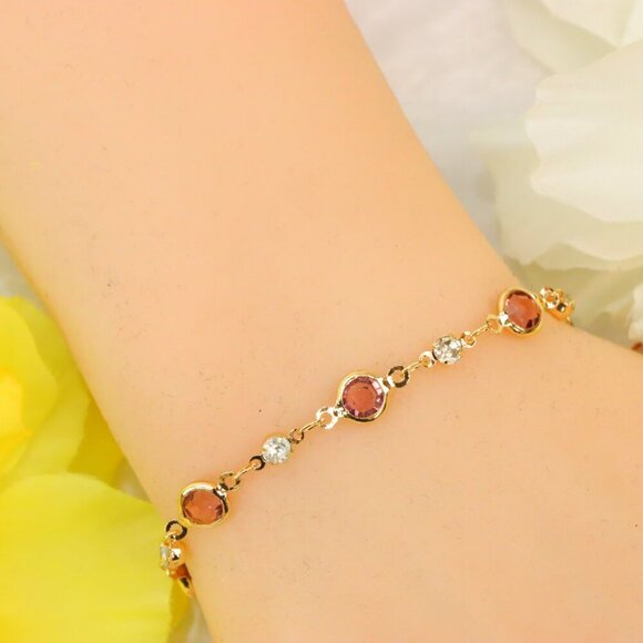 Minimalist Bracelet, Sleek & Modern Design, Women’s Fashion, YC110447-B - Picture 4 of 10